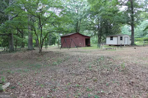 Exterior - 154 Poplar Cir, Lagrange, GA 30241 photo 4 of 5