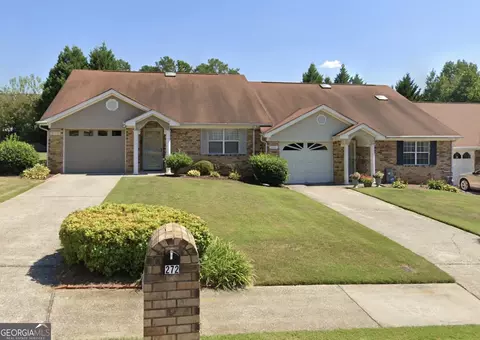 272 Olde Oaks Ln, Riverdale, GA 30274