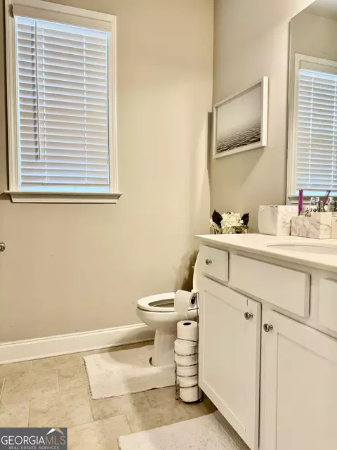 Bath - 4686 Leader Ln, Duluth, GA 30096 photo 3 of 3