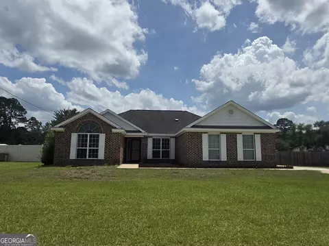 125 Joshua Cir, Ellabell, GA 31308
