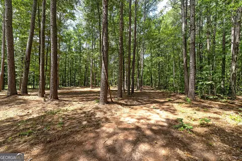 Exterior - 548 Barnesville Rd, Griffin, GA 30224 photo 7 of 7