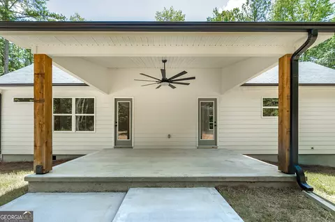 Exterior - 548 Barnesville Rd, Griffin, GA 30224 photo 4 of 7