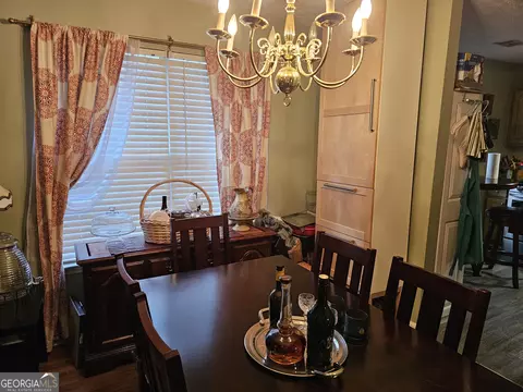 Dining - 3536 Stonefield, Rex, GA 30273 photo 2 of 4