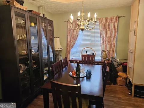 Dining - 3536 Stonefield, Rex, GA 30273 photo 4 of 4
