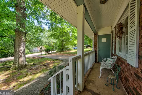 342 Orchard Cir, Commerce, GA 30529