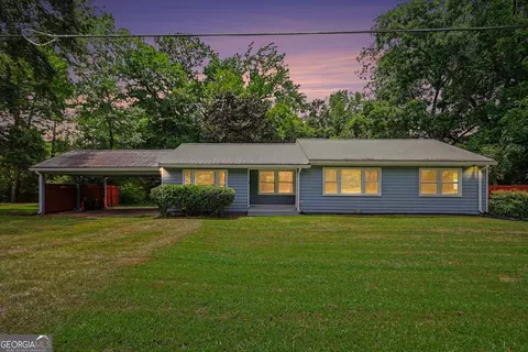 9 Carroll Rd, Moreland, GA 30259