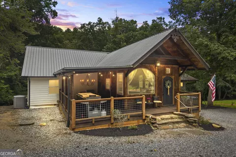 2374 Dean Mountain Rd, Cleveland, GA 30528