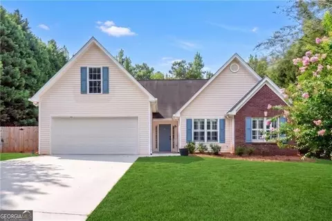 5461 Evergreen Forest Ct, Flowery Branch, GA 30542