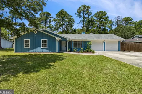 206 Somerset Rd, Saint Marys, GA 31558