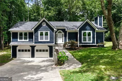 2526 Shiloh Court West NW, Kennesaw, GA 30152