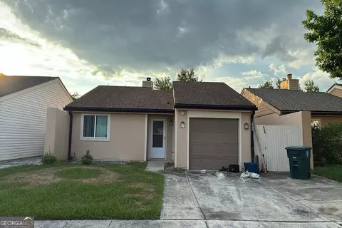 8177 Virgo St, Jacksonville, FL 32216