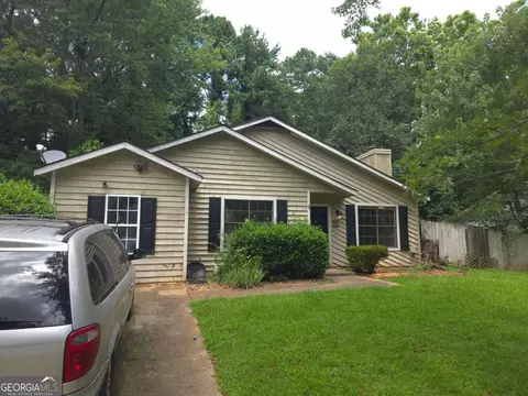 2051 Harrison Ridge Ct, Lawrenceville, GA 30044