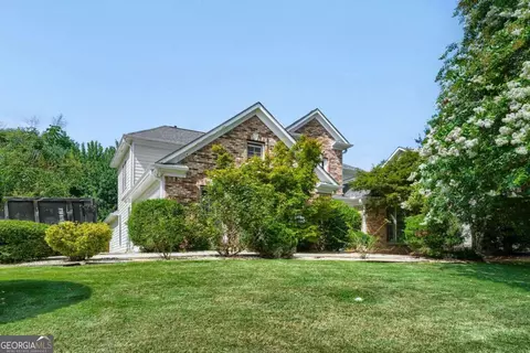 74 Vinings Lake Dr SW, Mableton, GA 30126