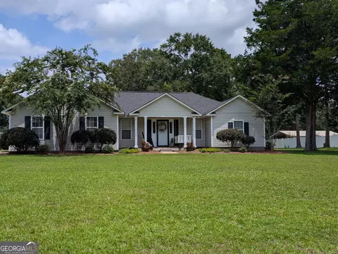 76 Third Ave, Hawkinsville, GA 31036