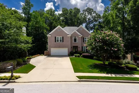1807 Richmond Hill Dr, Lawrenceville, GA 30043
