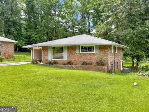 565 Wavelyn Way, Riverdale, GA 30274