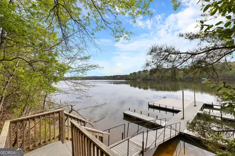View/Area - 103 Windridge Dr, Lagrange, GA 30240 photo 5 of 8