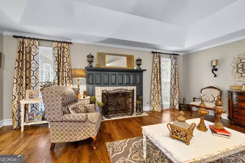Living - 103 Windridge Dr, Lagrange, GA 30240 photo 1 of 2
