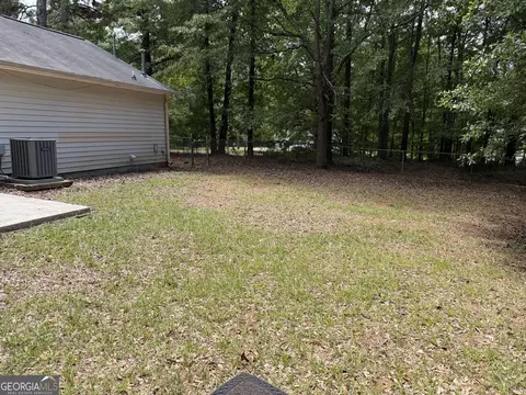 Exterior - 1220 N Hampton Dr, Hampton, GA 30228 photo 3 of 3
