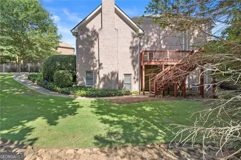 Exterior - 8925 Pinehurst Cv, Duluth, GA 30097 photo 2 of 8