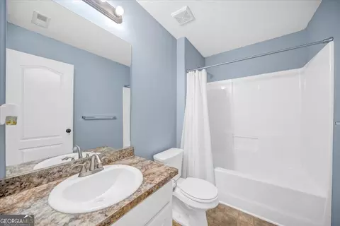 Entry Way - 1411 Silvergate Way, Winder, GA 30680 photo 5 of 5