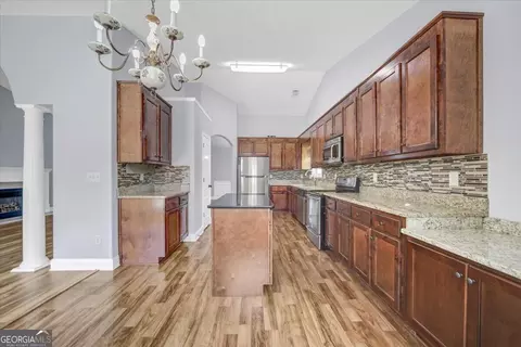 Kitchen - 1411 Silvergate Way, Winder, GA 30680 photo 1 of 3