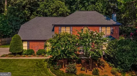 2246 Chadds Creek Dr, Marietta, GA 30062