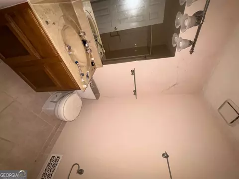 Bath - 75 W Sycamore Ct, Covington, GA 30016 photo 1 of 1