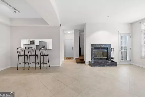 240 Renaissance Pkwy NE #211, Atlanta, GA 30308