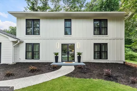 131 Indian Hills Ct, Marietta, GA 30068