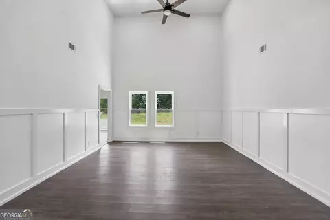 Living - 35 Fourwood Dr, Covington, GA 30016 photo 1 of 7