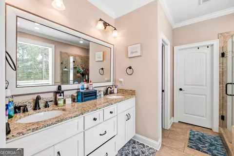 Entry Way - 2471 Newborn Rd, Rutledge, GA 30663 photo 3 of 9