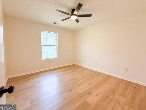 Bedroom - 1492 Highway 198, Carnesville, GA 30521 photo 2 of 4