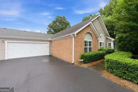 2235 Orchard Pl, Roswell, GA 30076
