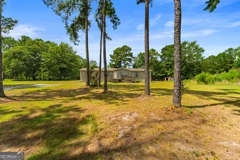 121 Burnt Tree Dr, Guyton, GA 31312