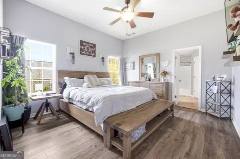Bedroom - 121 Crest View Dr, Carnesville, GA 30521 photo 1 of 6