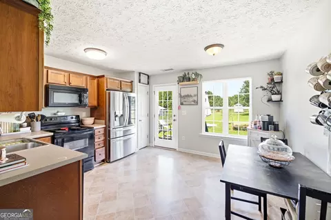 Kitchen - 121 Crest View Dr, Carnesville, GA 30521 photo 1 of 4