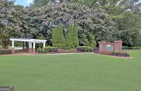 Exterior - 205 Hedgewick Way, Tyrone, GA 30290 photo 37 of 38
