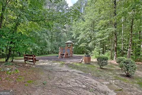 Exterior - 205 Hedgewick Way, Tyrone, GA 30290 photo 36 of 38