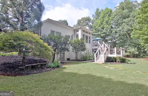 Exterior - 205 Hedgewick Way, Tyrone, GA 30290 photo 24 of 38