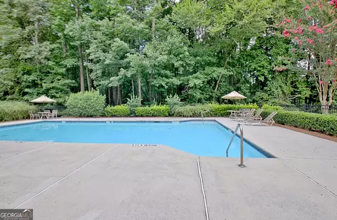 Exterior - 205 Hedgewick Way, Tyrone, GA 30290 photo 33 of 38