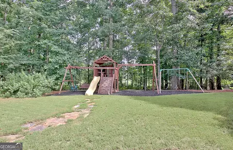 Exterior - 205 Hedgewick Way, Tyrone, GA 30290 photo 21 of 38