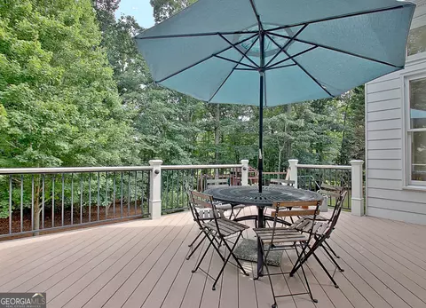 Exterior - 205 Hedgewick Way, Tyrone, GA 30290 photo 10 of 38