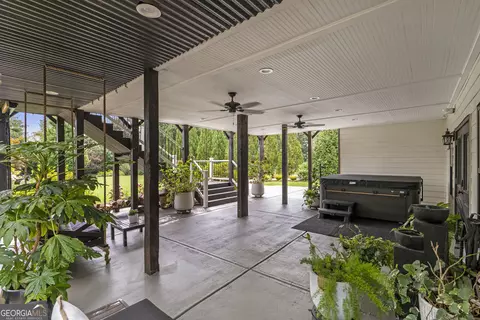 Exterior - 515 Delaperriere Loop, Jefferson, GA 30549 photo 7 of 13