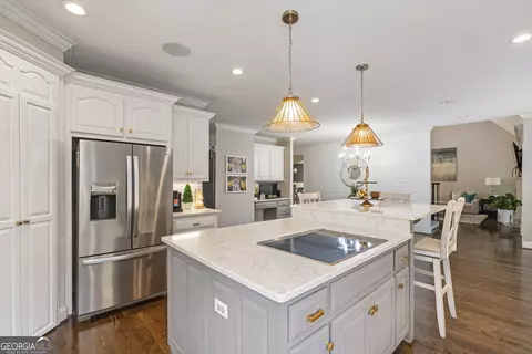 Kitchen - 515 Delaperriere Loop, Jefferson, GA 30549 photo 4 of 5
