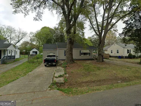 1879 SE Alexander St SE, Smyrna, GA 30080