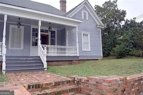 203 N Washington Ave, Eatonton, GA 31024