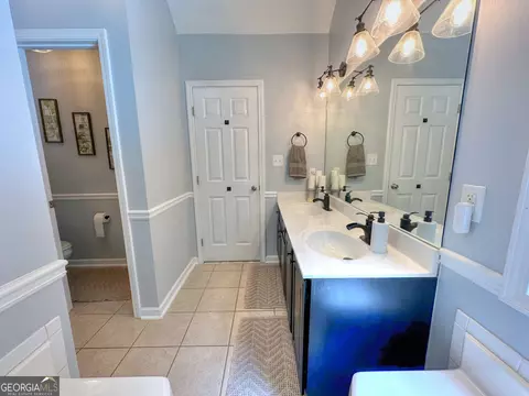 Bath - 101 Drew Dr, Lagrange, GA 30241 photo 4 of 7