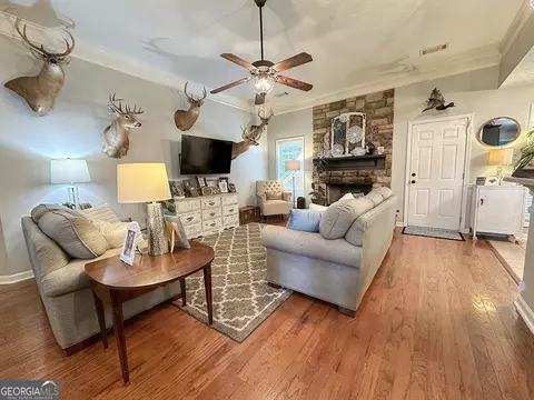Living - 101 Drew Dr, Lagrange, GA 30241 photo 1 of 1
