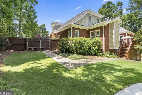 Exterior - 1041 Spring Lake Dr, Bishop, GA 30621 photo 10 of 16
